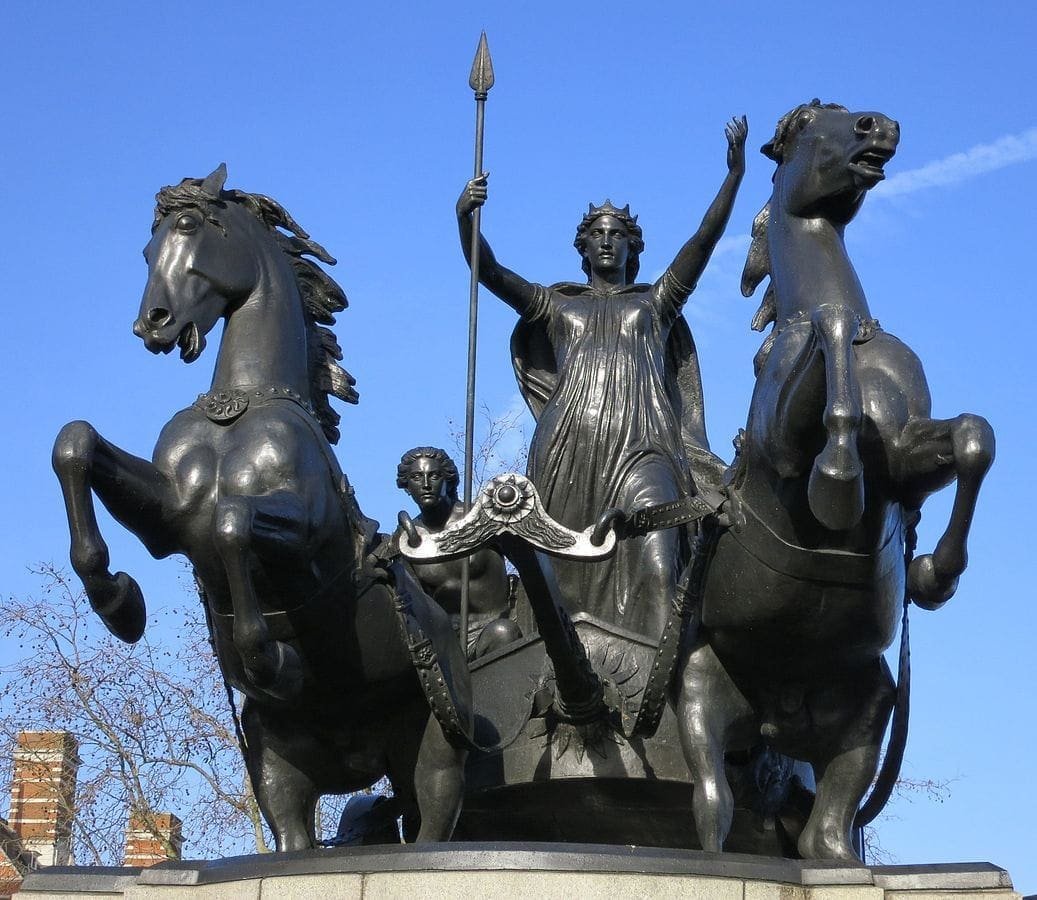 The statue Boadicea and Her Daughters by Thomas Thornycroft, near Westminster Pier, London. Photo: Wikimedia Commons