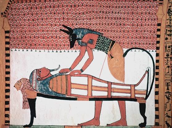 Anubis attends to the mummy of the deceased. Photo: Wikimedia Commons