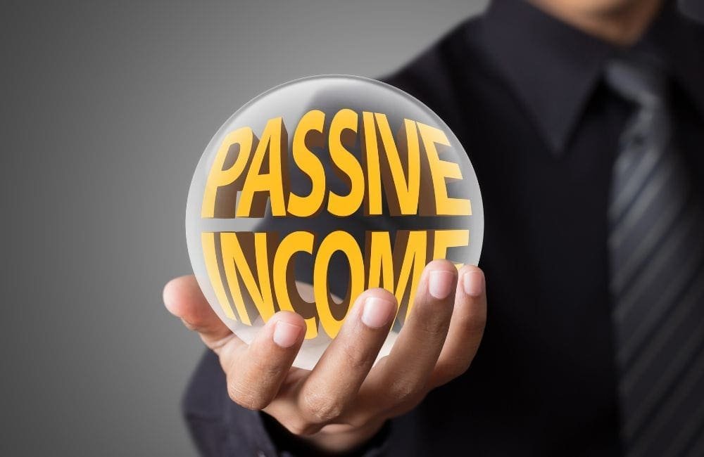 Passive Income Myths: A Blogging Guide