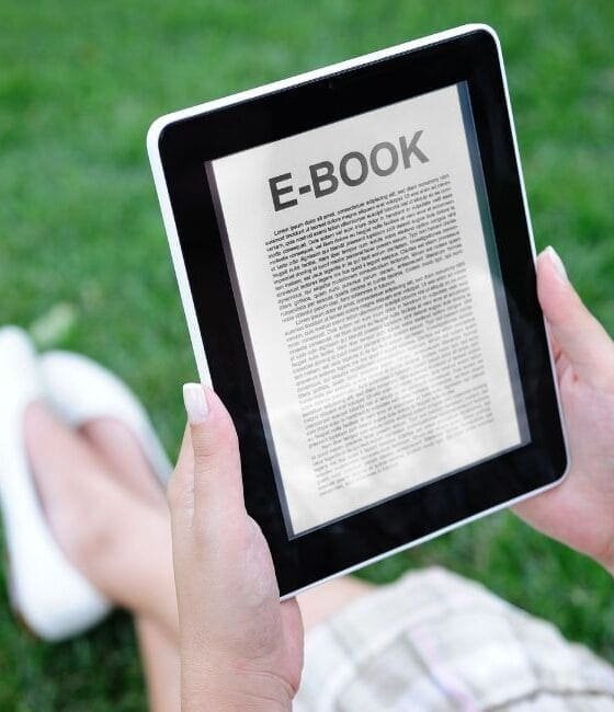 Digital Products That Sell on ClickBank: eBooks and Digital Courses