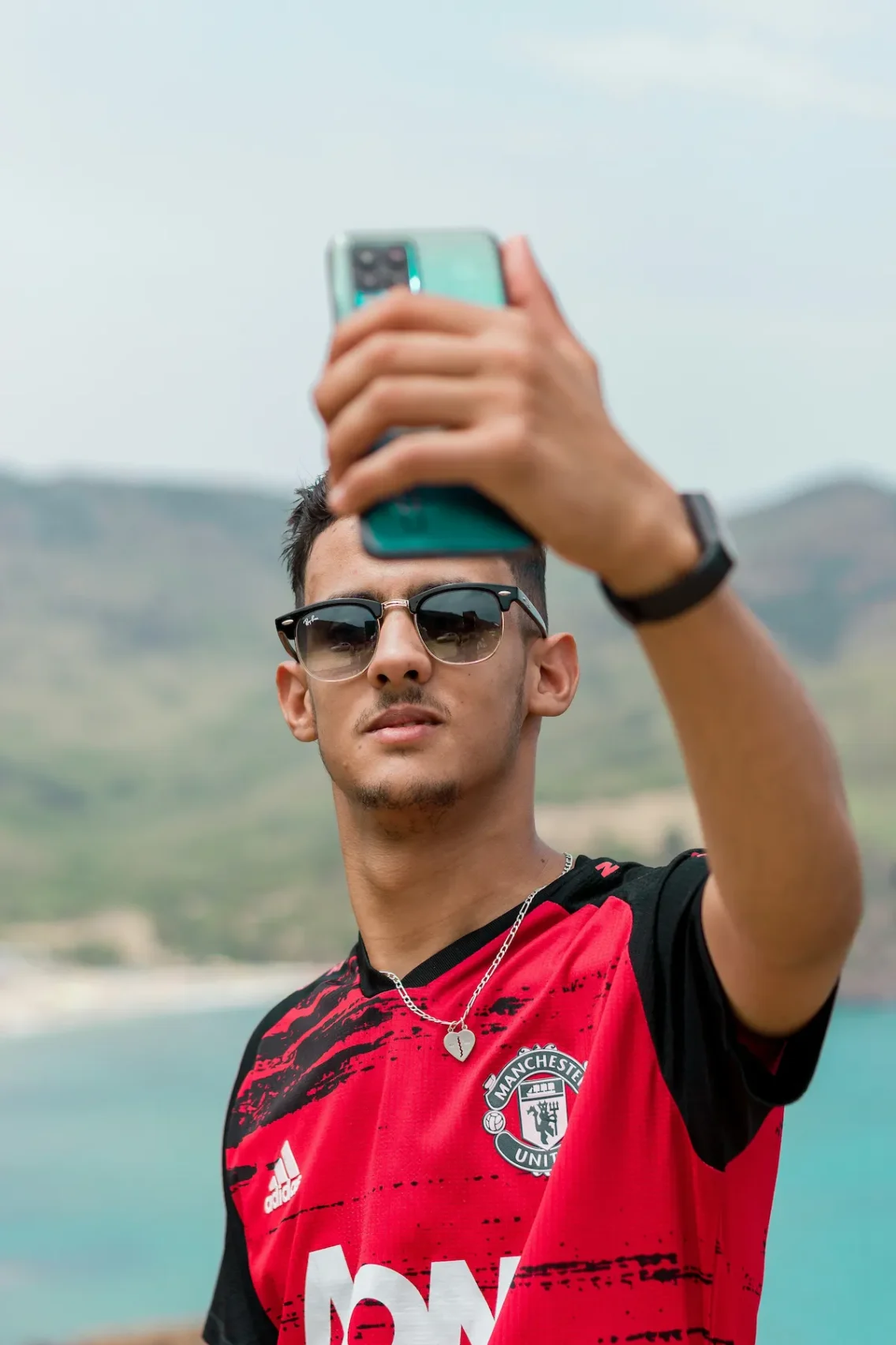 Robert Cornelius: The Guy Who Invented the Selfie in 1839