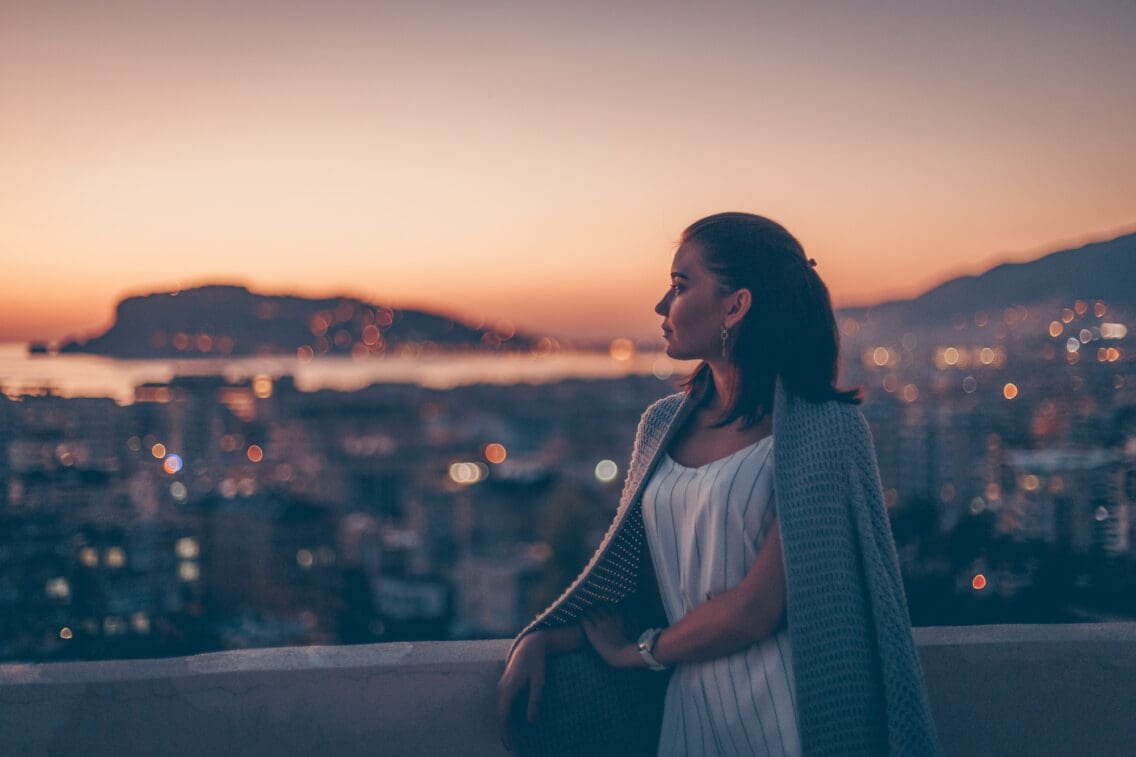 Feeling Stuck Where You Are? 5 Signs You’re Ready to Move